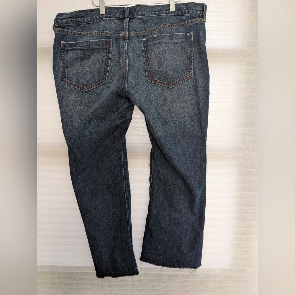 Old Navy The Flirt Distressed Jeans Size 18 Regular - Picture 5 of 6